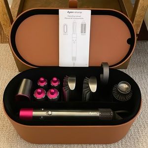 Dyson airwrap